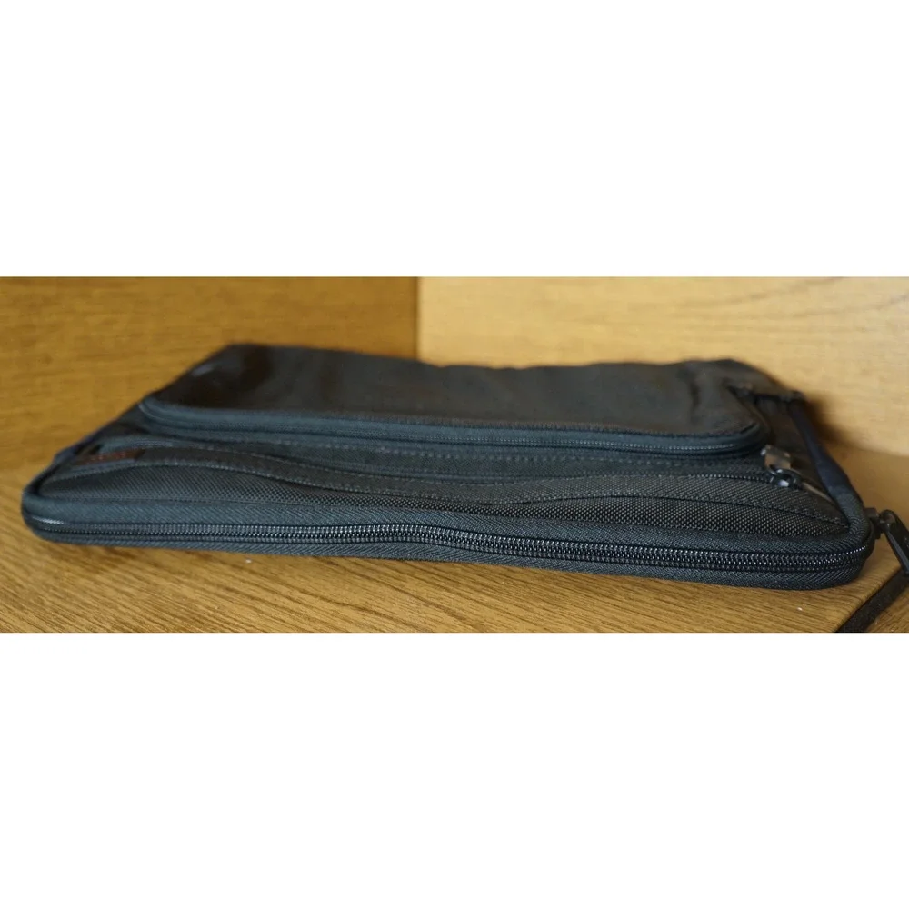 TUMI Alpha 2 3 Bravo Ballistic Nylon Padded Tablet iPad Case Sleeve Black